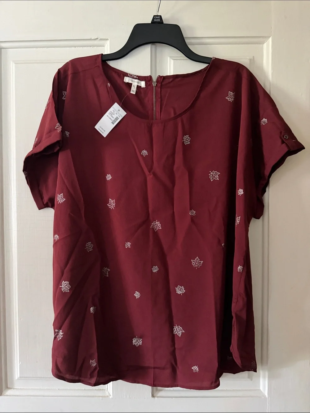 Women's Short Sleeve Embroidered Blouse - Burgundy